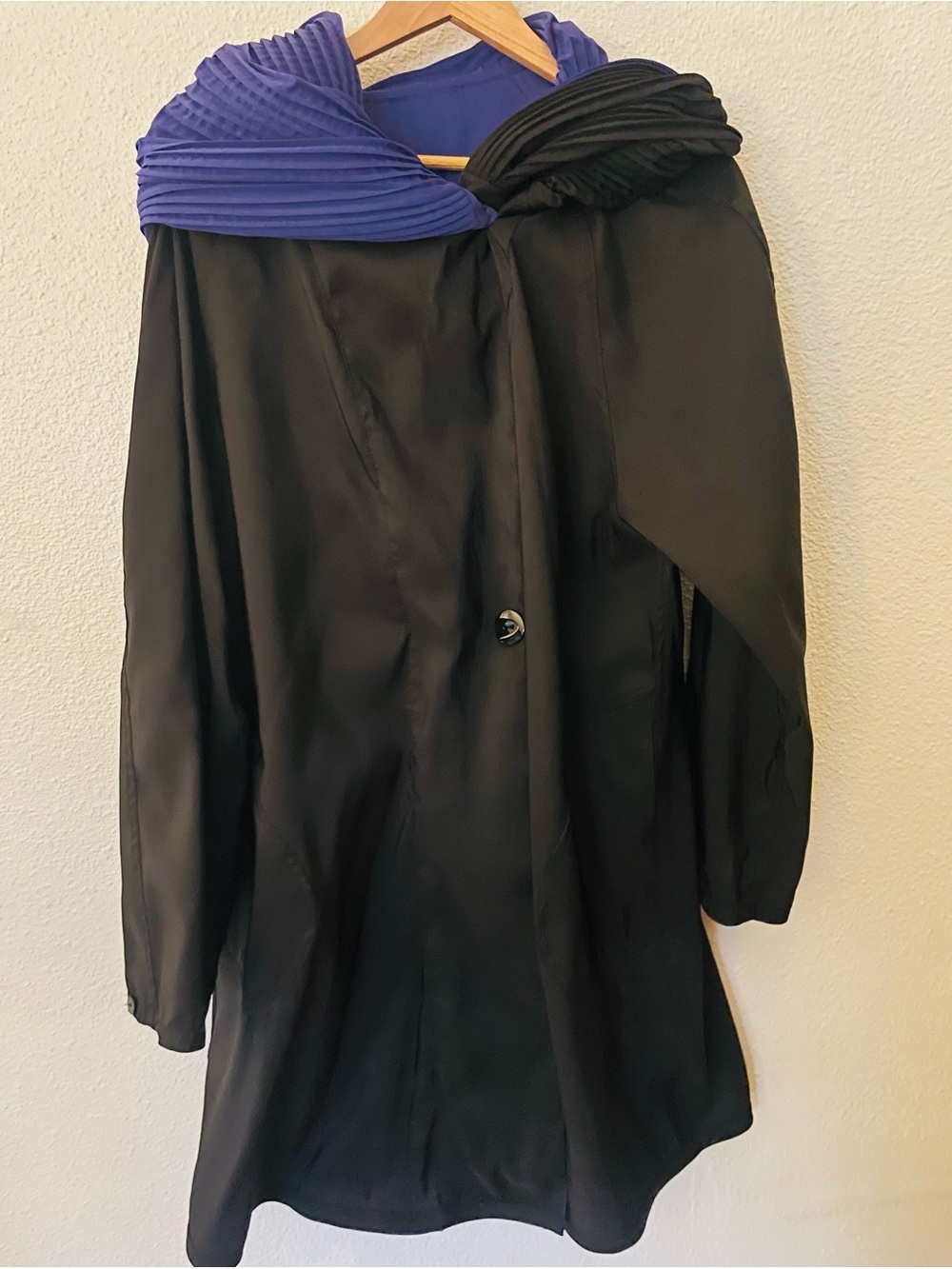 Mycra Pac Reversible Raincoat Size S/M Black